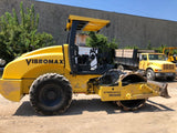 Vibromax VM66PD vibratory pad foot roller