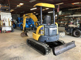 2007 Komatsu PC27MR-2 Mini Crawler Excavator