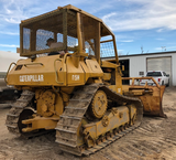 Cat D5H Bull Dozer