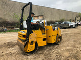 2011 CAT Caterpillar CB34  Smooth Drum Asphalt Roller Compactor
